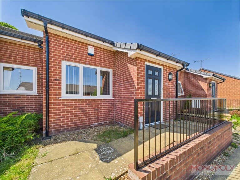Berwig Court, Coedpoeth, LL11