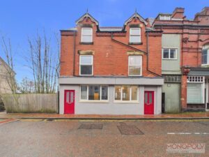 Well Street, Cefn Mawr, LL14