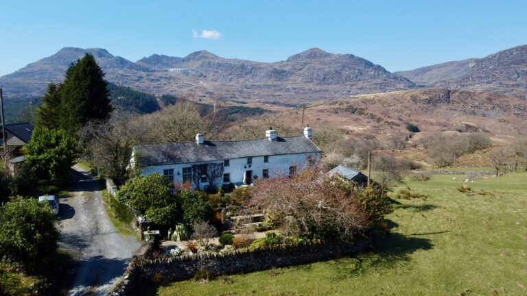 Blaenau Ffestiniog, LL41